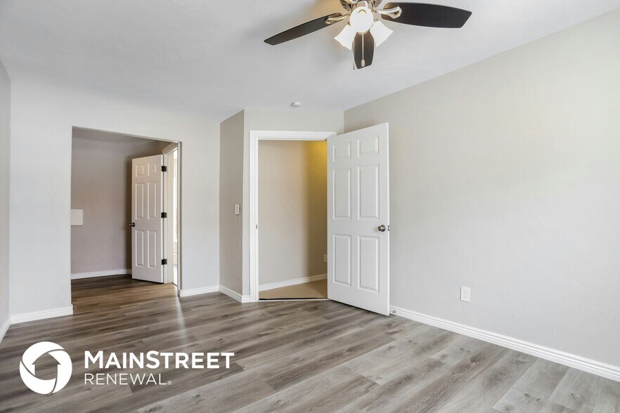 Building Photo - 15368 E Gunnison Pl