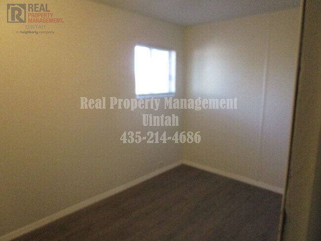 Building Photo - 85 N 300 E
