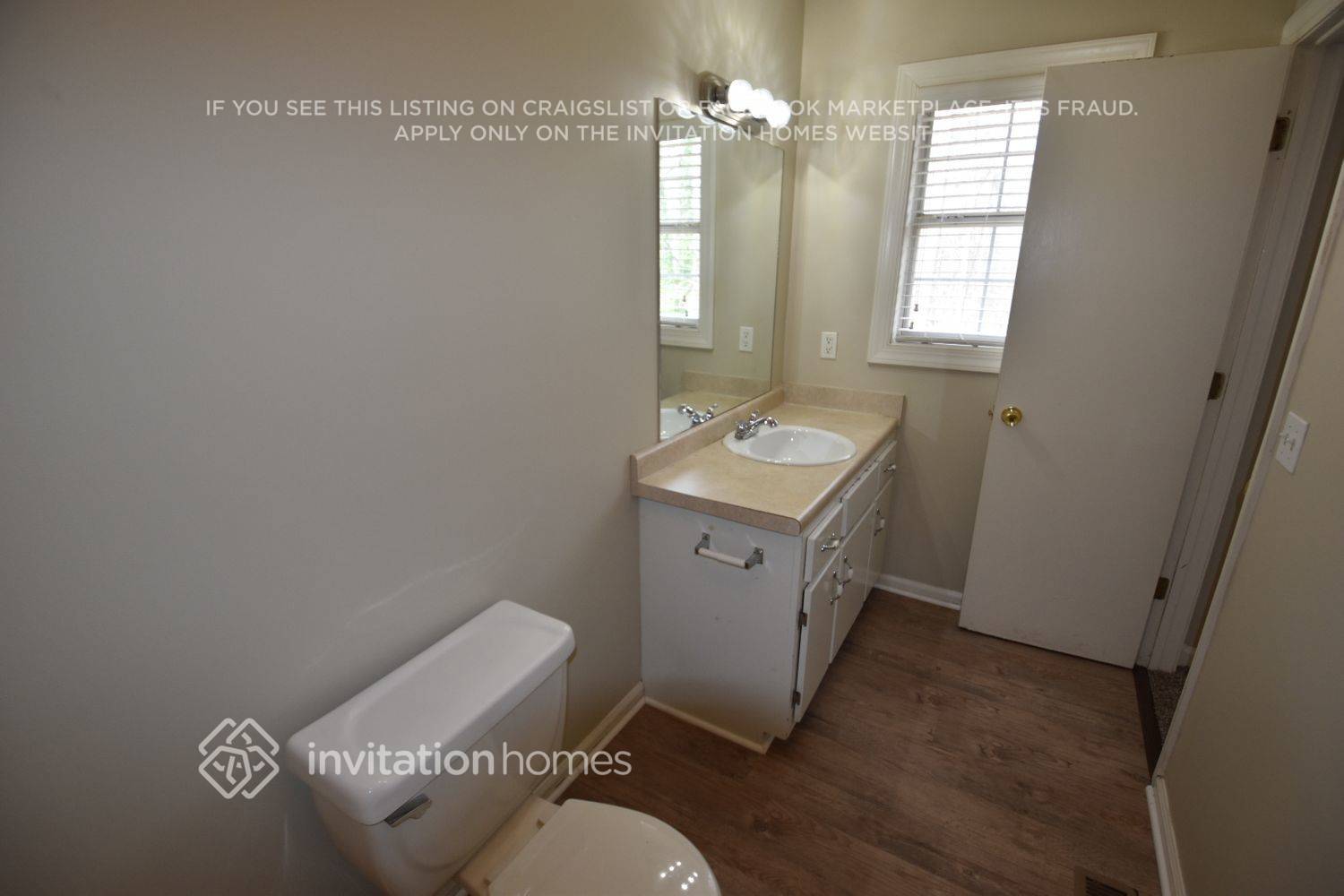 Building Photo - 3696 Cherokee Overlook Dr