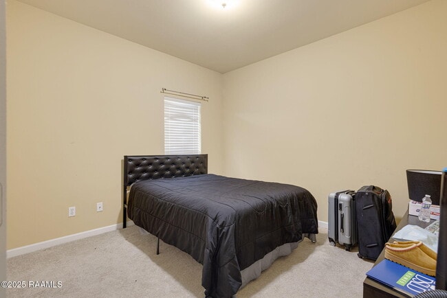 Building Photo - 111 Meagans Way Dr