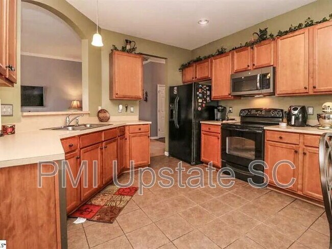 Building Photo - 258 Twilitemist Dr