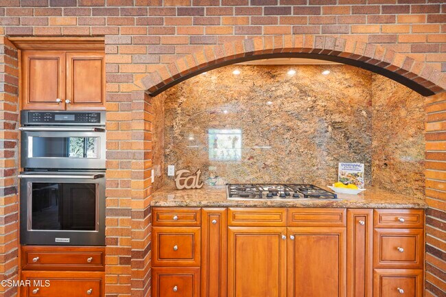 Building Photo - 287 Golden Fern Ct