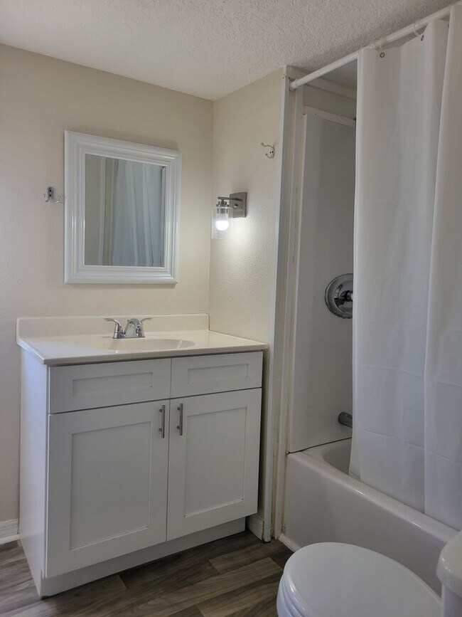 Building Photo - 1439 34th St NW