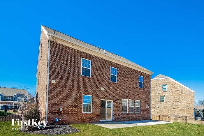 Building Photo - 2516 Wellshire Ct