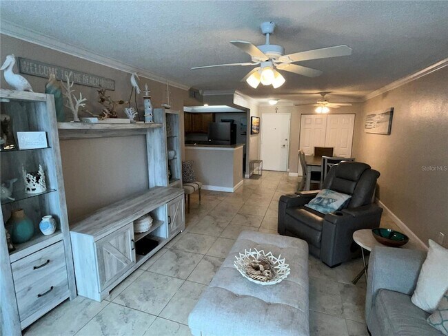 Building Photo - 2700 Coconut Bay Ln