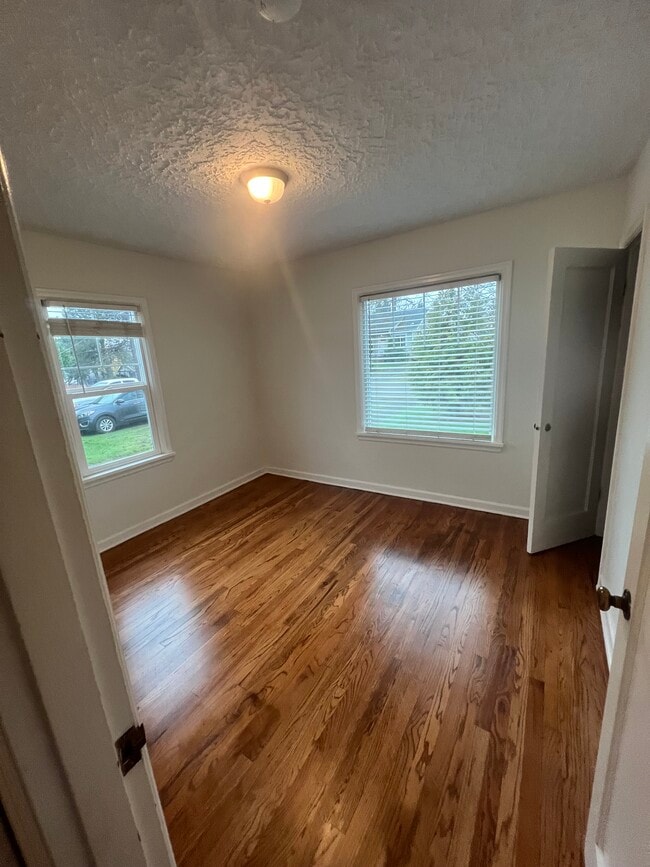 Building Photo - 2715 O St