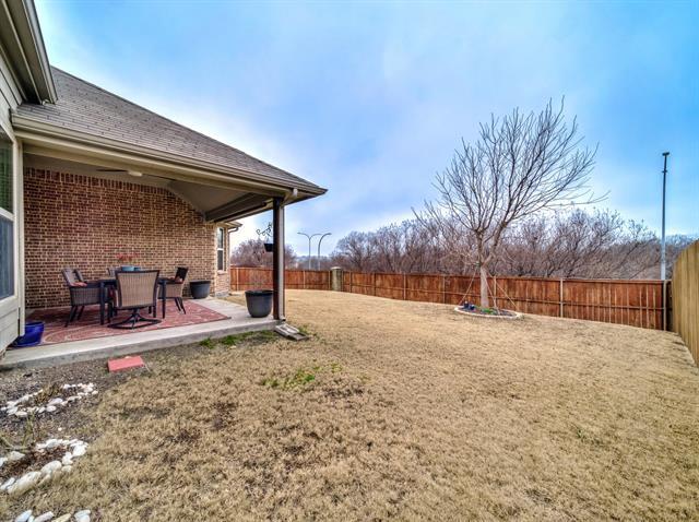Building Photo - 5729 Spirit Lake Dr
