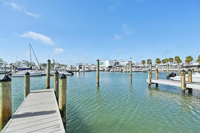 Building Photo - 1771 Ringling Blvd