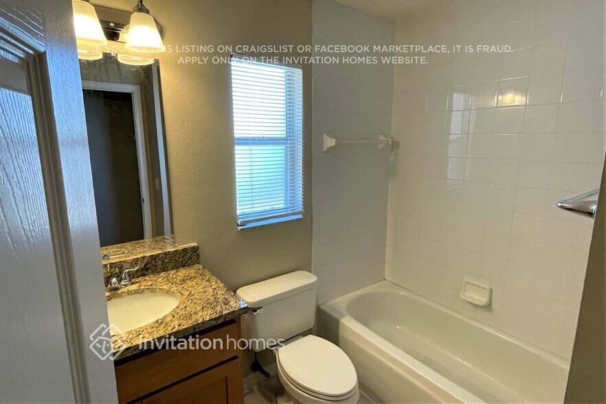 Building Photo - 1434 Villa Hill Ct