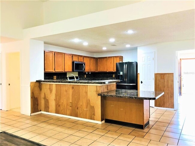 Building Photo - 1005 Aviles Ct