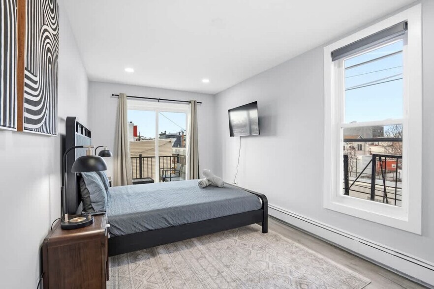 Building Photo - 225 Hancock Ave