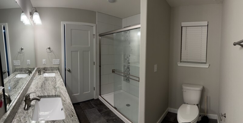 Building Photo - 524 Chipmunk Ave