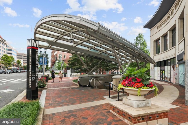 Building Photo - 4817 Chevy Chase Blvd