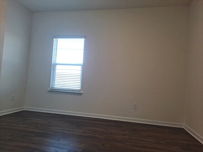 Building Photo - 7215 Jumping Jack Ln