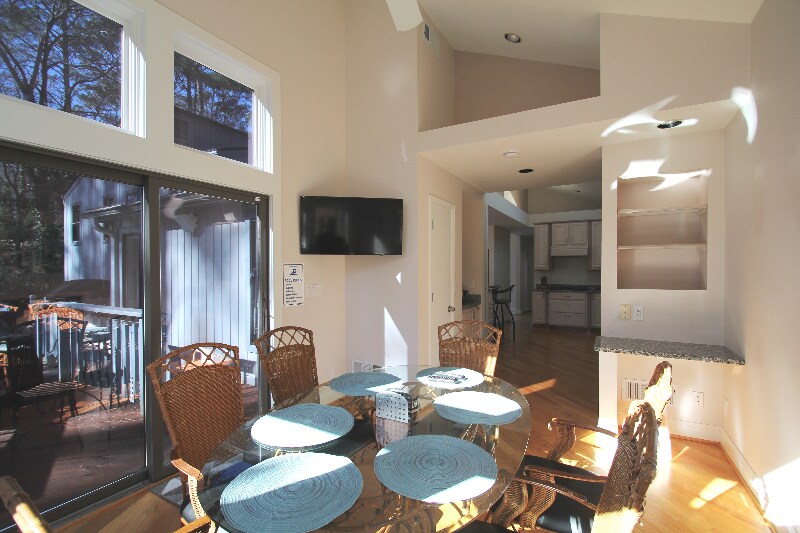 Building Photo - 1148 Kettle Ct NW