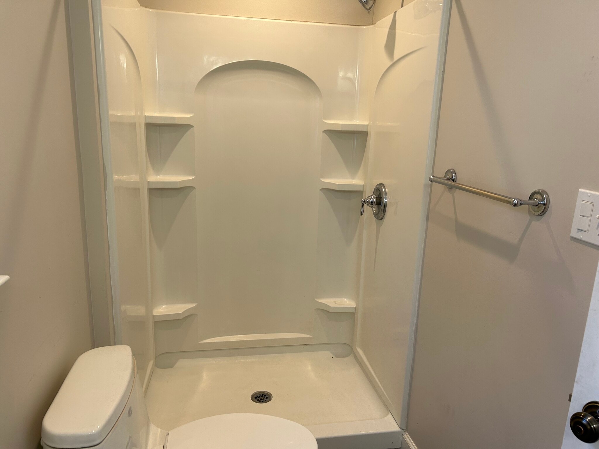 bathroom - 1850 Bellmore Ave