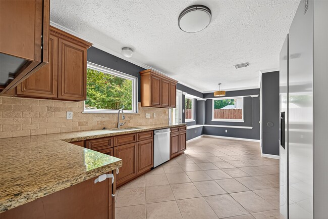 Building Photo - 12226 Paddock Way