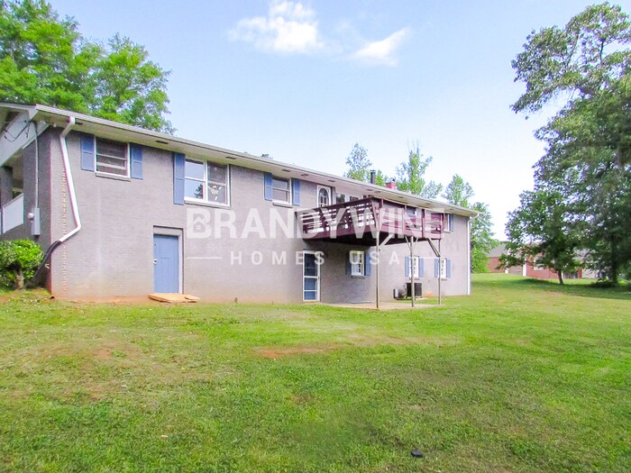 Building Photo - 4060 W Stubbs Rd