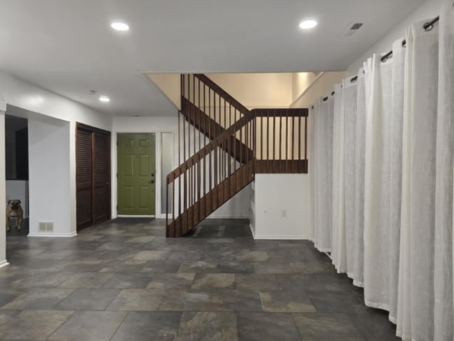 Building Photo - 6277 Occoquan Forest Dr