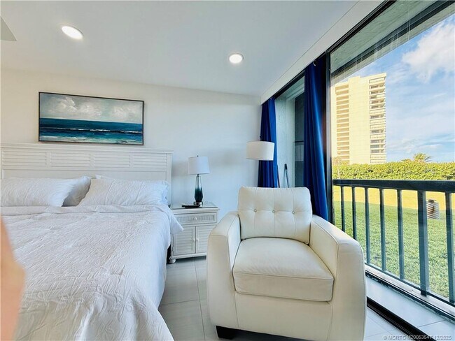 Building Photo - 8800 S Ocean Dr