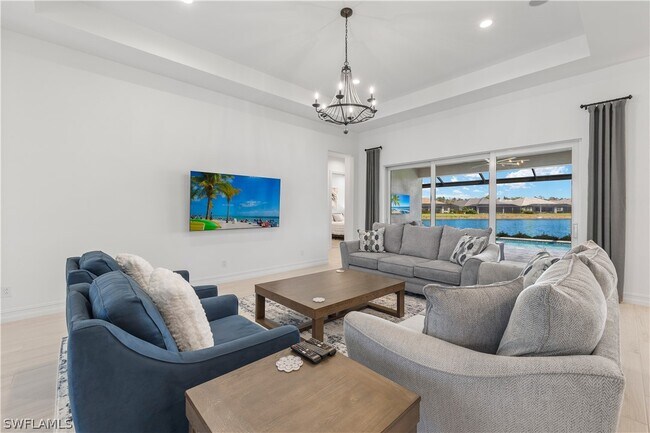 Building Photo - 14265 Laguna Spgs Ln