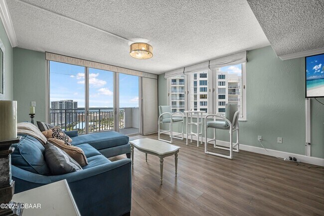 Building Photo - 3047 S Atlantic Ave