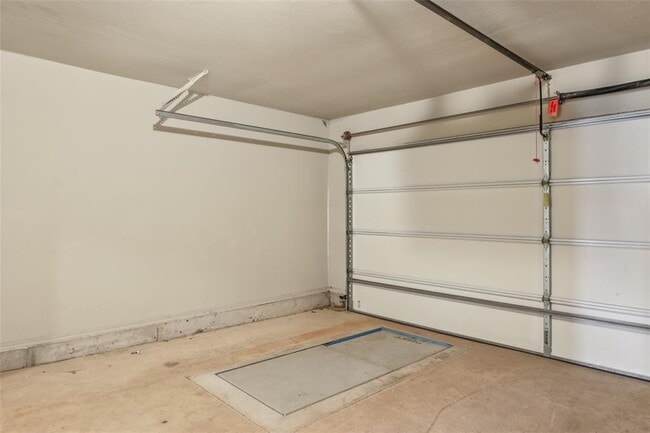 Building Photo - 3913 Caraway Ln