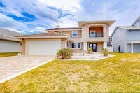 Building Photo - 10 Comet Ct