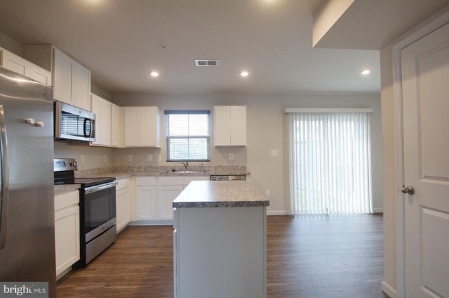 Building Photo - 21835 Primrose Willow Ln