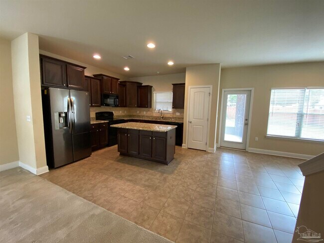 Building Photo - 2486 Redford Dr