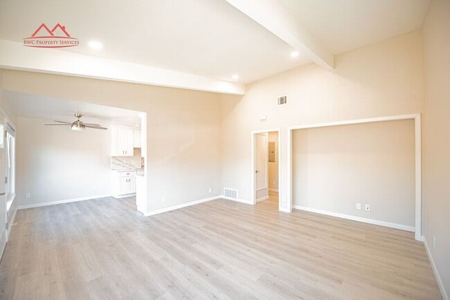 Building Photo - 1829 El Parque Ct