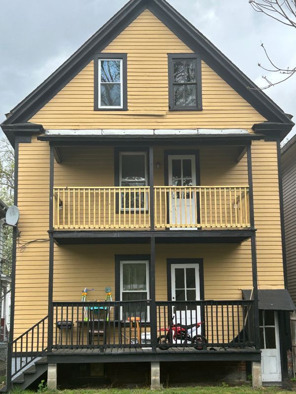 Primary Photo - 12 Franklin St