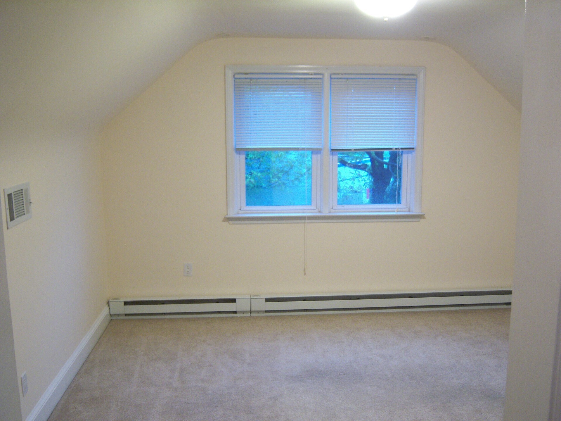 Building Photo - 10402 Baltimore National Pike