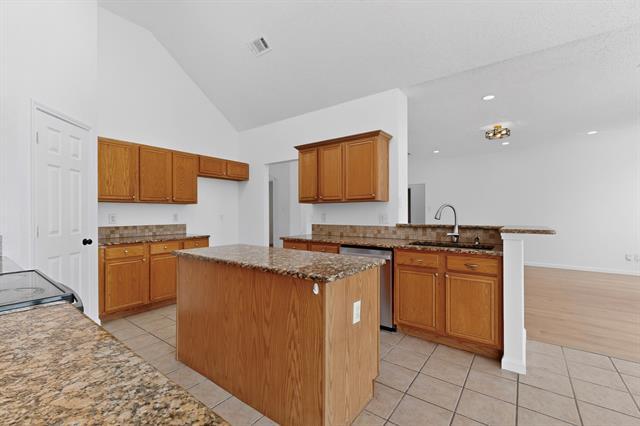 Building Photo - 7807 Kristina Ln