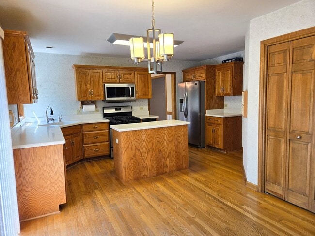 Building Photo - 2286 Brookside Ln