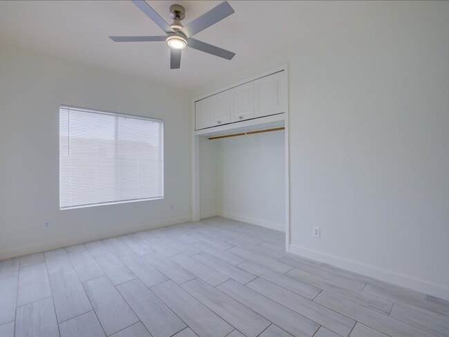 Building Photo - Spacious 3-Bedroom Home with 3-Car Garage & Large Backyard