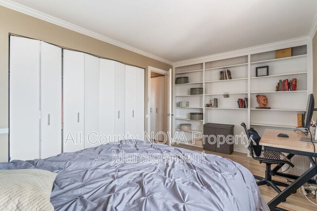 Building Photo - 4343 Cherry Hill Rd