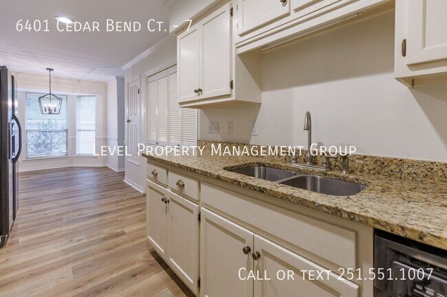 Building Photo - 6401 Cedar Bend Ct