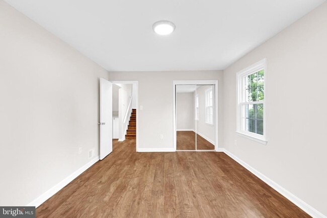 Building Photo - 3009 S Hill St