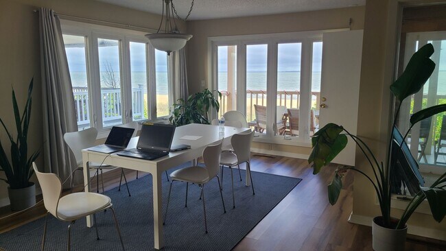 Building Photo - Bay Front Condominium