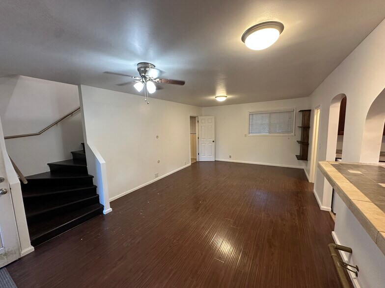 Living room - 19921 Forest Park Dr NE
