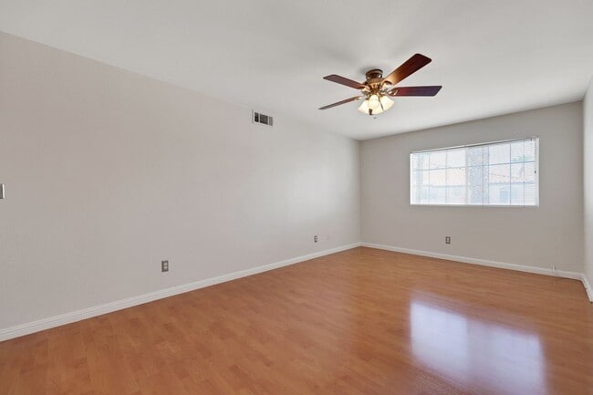 Building Photo - 901 Angel Star Ln