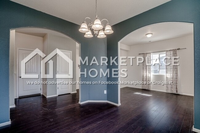 Building Photo - 9799 Desert Lily Cir