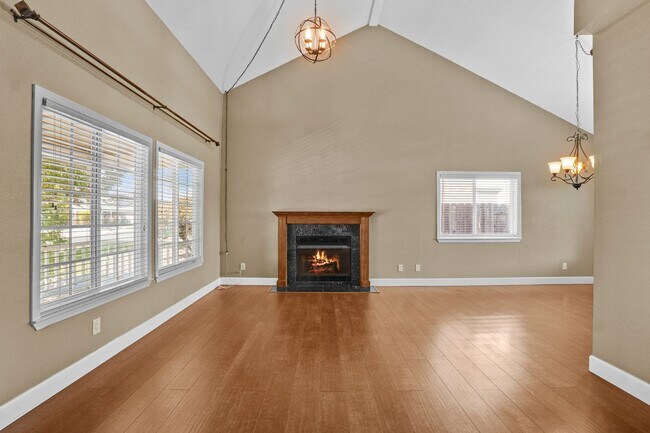 Building Photo - 743 Calico Trail