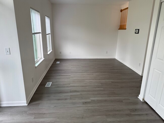 Building Photo - 21423 Frost Ct