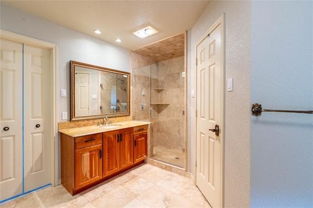 Building Photo - 6706 La Manga Dr