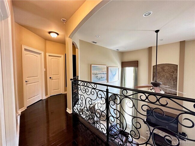 Building Photo - 1208 Rocotillo Ln