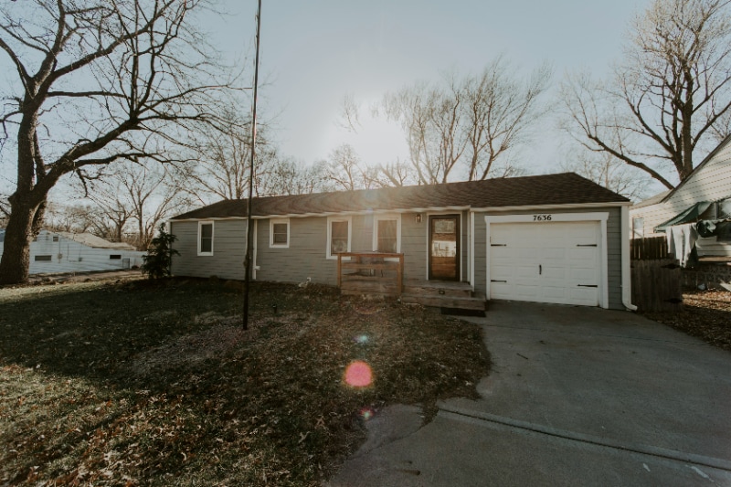 Building Photo - 7636 Conser