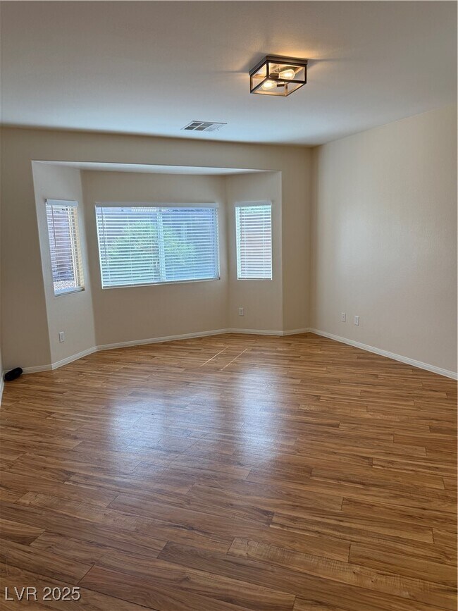 Building Photo - 5011 Monte Penne Way