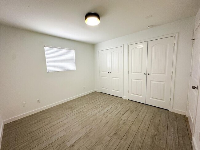 Building Photo - 1307 Norwalk Ln